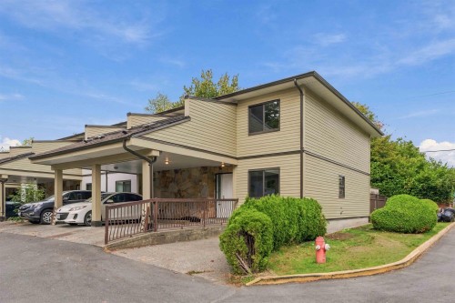 13323 71b Avenue  Surrey, BC V3W 7Z5