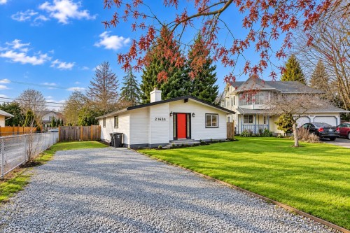 21635 50a Avenue  Langley, BC V3A 8W9