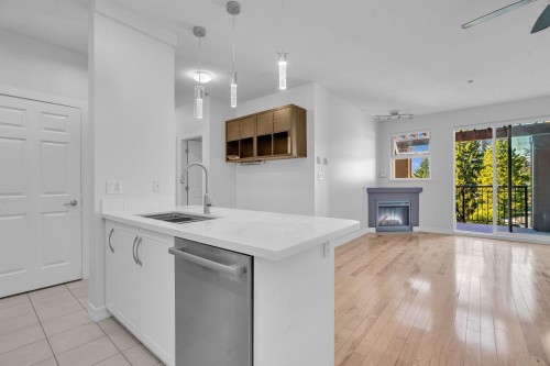 415-10237 133 Street , Surrey, BC V3T 0C6 3