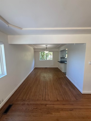 Upper-9655 Townline Diversion , Surrey, BC V3V 2T1 4