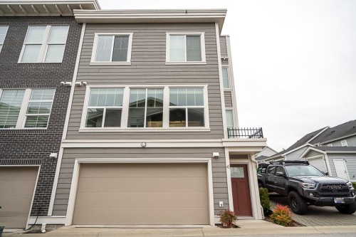 42-8372 202b Street , Langley, BC V2Y 4K6
