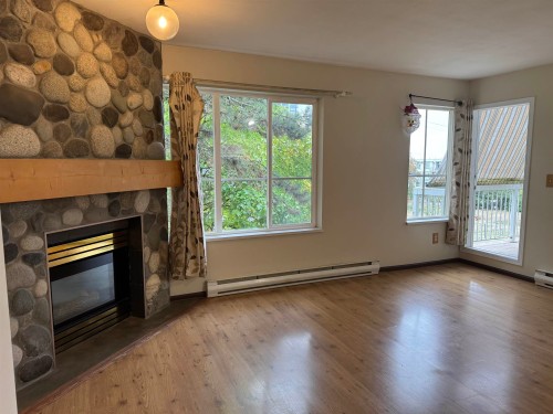 302-10668 138 St , Surrey, BC V3T 5T2 2