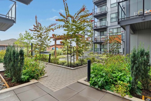 602-13458 95 Avenue  Surrey, BC V3V 0H1