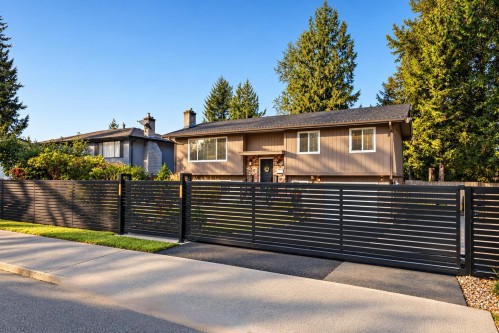 20327 44 Avenue  Langley, BC V3A 6P6