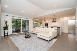 2140 127a Street  Surrey, BC V4A 3S9