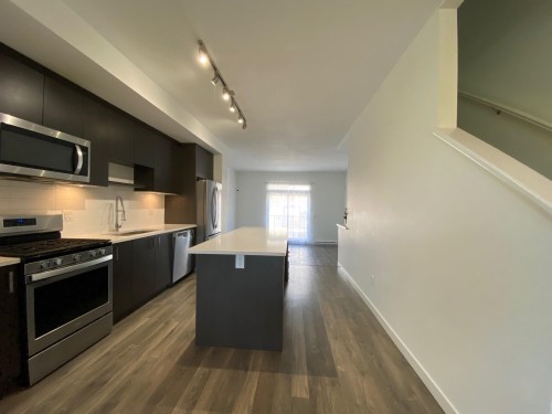 37-16678 25 Avenue , Surrey, BC V3Z 0Z2 3