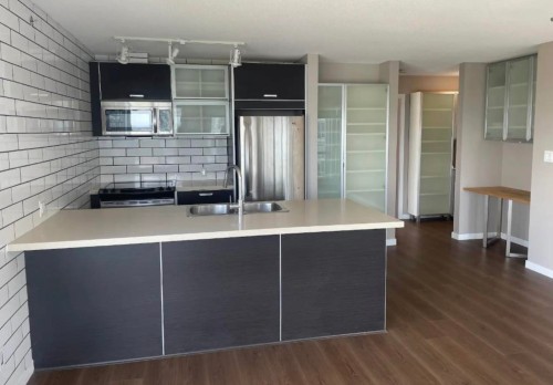 3404-13688 100 Ave , Surrey, BC V3T 0G5 4