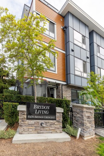 9-5476 Brydon Crescent  Langley, BC V3A 0N7