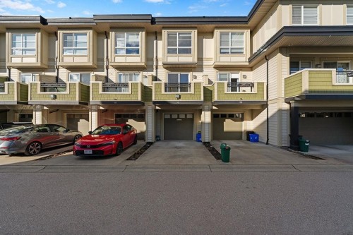 39-19477 72A Avenue, Surrey, BC 