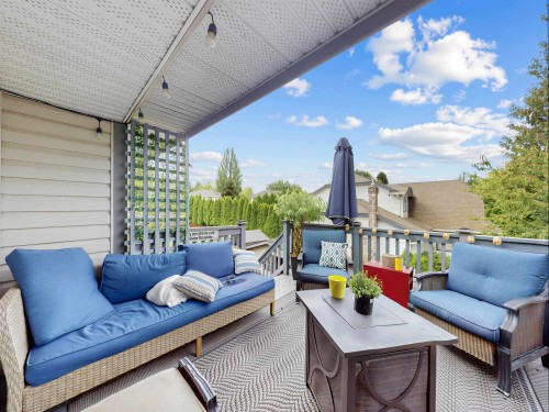 8621 215 Street, Langley, BC 