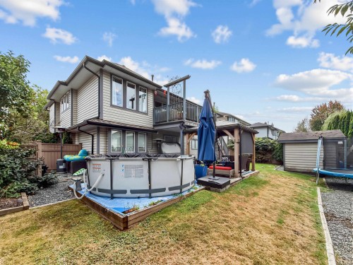8621 215 Street, Langley, BC 