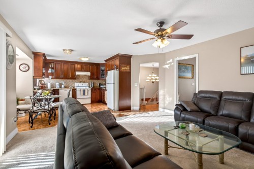 15110 95A Avenue, Surrey, BC 