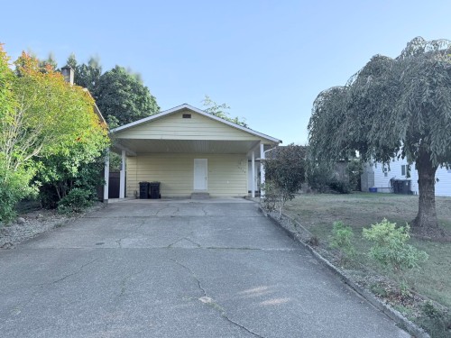 26898 32a Avenue  Langley, BC V4W 3G4
