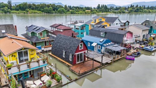 14-20837 Louie Crescent  Langley, BC V1M 3H7