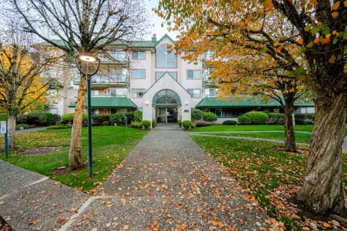 307-2958 Trethewey Street  Abbotsford, BC V2T 6P6