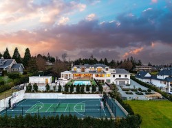 18238 20 Avenue Surrey, BC V3Z 9W1
