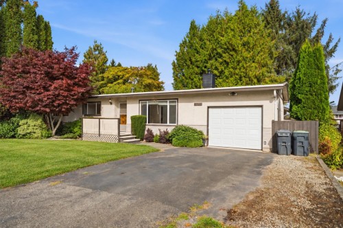 26981 28b Avenue  Langley, BC V4W 3A5
