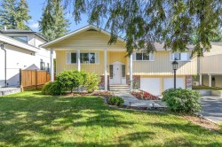 5930 135 Street Surrey, BC V3X 1K9