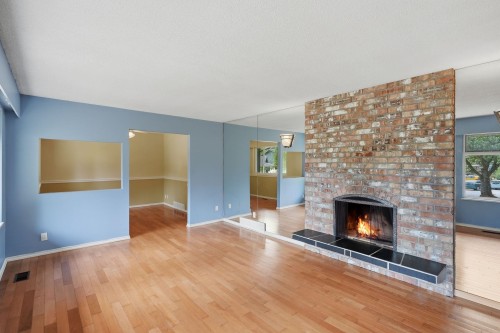 6520 Bradford Place  Delta, BC V4E 1G3