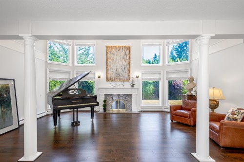 3108 141 Street , Surrey, BC V4P 2J4 2