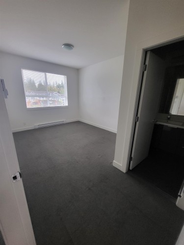 402-16398 AVENUE 64 Avenue , Surrey, BC V4W 1H5 5