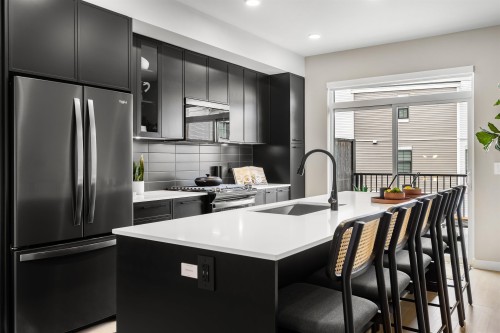 48-2891 Montrose Avenue  Abbotsford, BC N0N 0N0