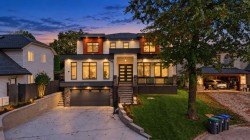 10284 167 Street Surrey, BC V4N 1Z2