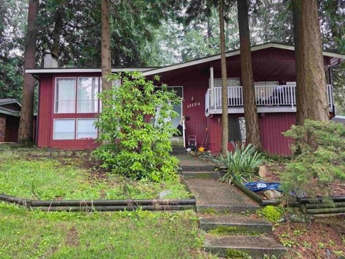 11124 Lyon Road  Delta, BC V4E 1J7