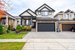 7077 149a Street Surrey, BC V3S 1K2