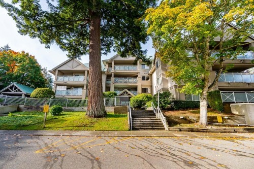 202-15130 29a Avenue  Surrey, BC V4P 3B1
