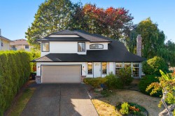 12201 67a Avenue Surrey, BC V3W 0L9