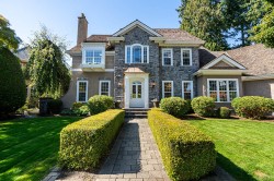 13761 22a Avenue Surrey, BC V4A 9V8
