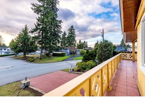 7554 Filey Drive  Delta, BC V4C 6W4