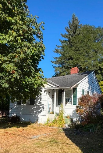 2742 Maple Street  Abbotsford, BC V2S 3Y6