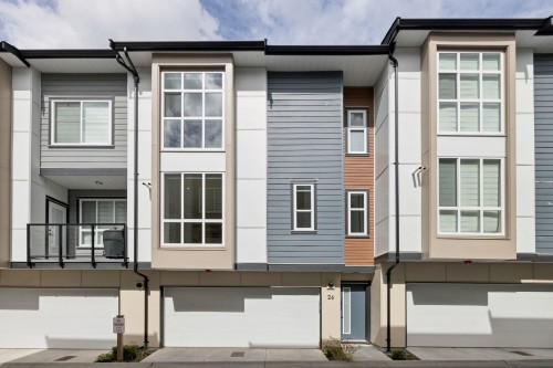 26-7670 207 Street  Langley, BC V2Y 3N7