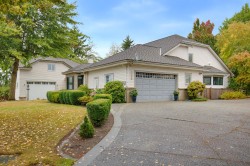 5226 222 Street Langley, BC V2Y 1L5
