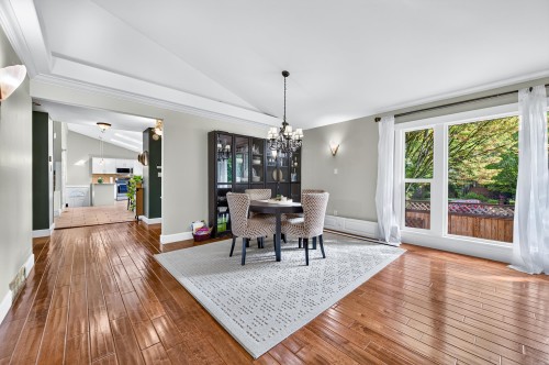 21590 93a Avenue  Langley, BC V1M 2H7