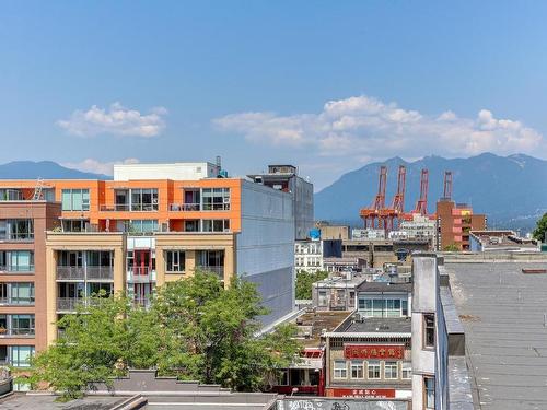 607 239 Keefer Street, Vancouver, BC 