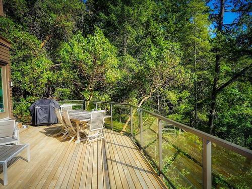 232&234 Spinnaker Drive, Mayne Island, BC 