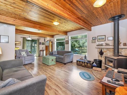 706 Charter Road, Mayne Island, BC 