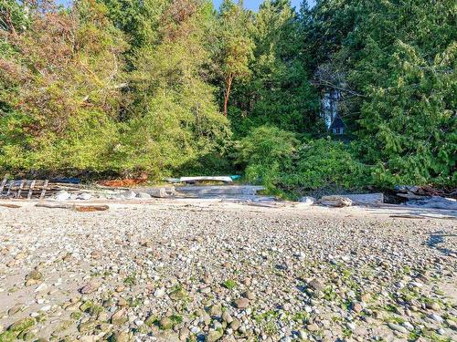 498 Marine Turnabout, Mayne Island, BC 