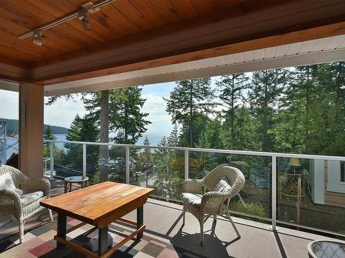 9217 Regal Road, Halfmoon Bay, BC 