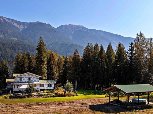 9310 Upper Lillooet River Fsr, Pemberton, BC 