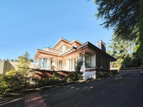 1025 King Georges Way, West Vancouver, BC 
