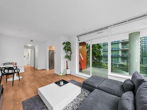 402 8940 University Crescent, Burnaby, BC 