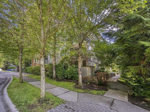 410 6888 Southpoint Drive, Burnaby, BC 