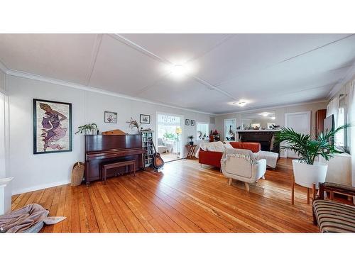 5802 Eagle Island, West Vancouver, BC 