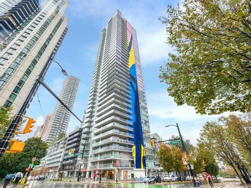 2502 499 Pacific Street, Vancouver, BC 