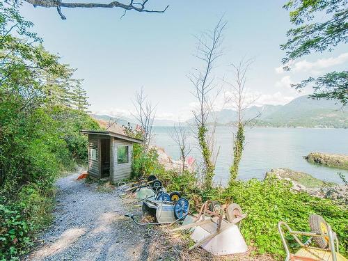 16 Passage Island, West Vancouver, BC 