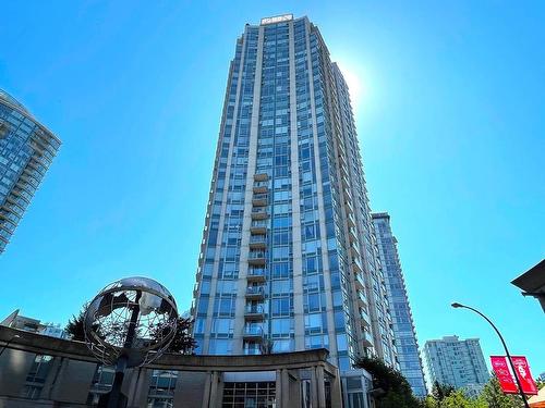 2806 188 Keefer Place, Vancouver, BC 